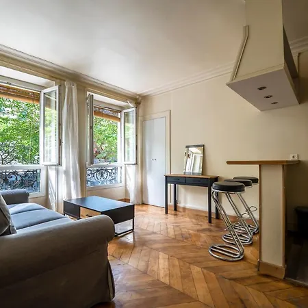 Deux Pieces Avenue Parmentier